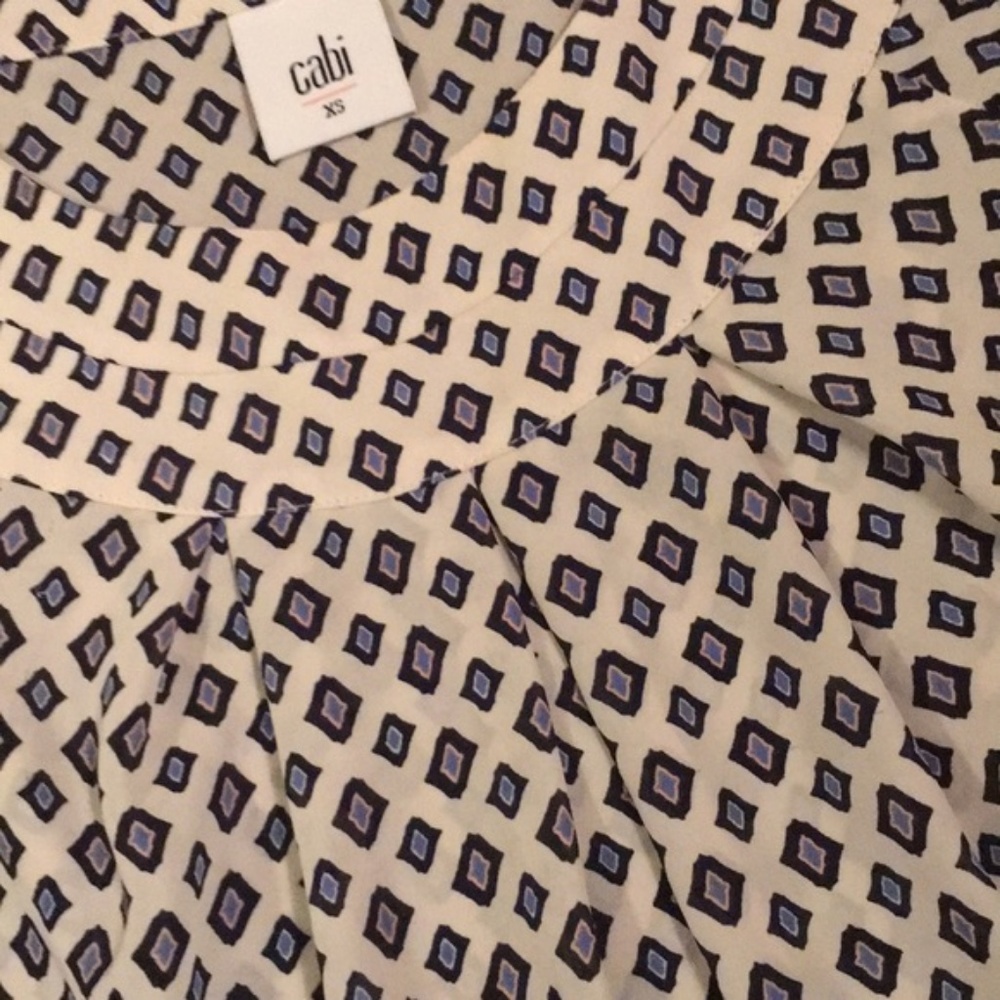 CABI TOP ❤️SALE - Picture 6 of 8